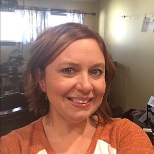Meet your Posher, Stacy